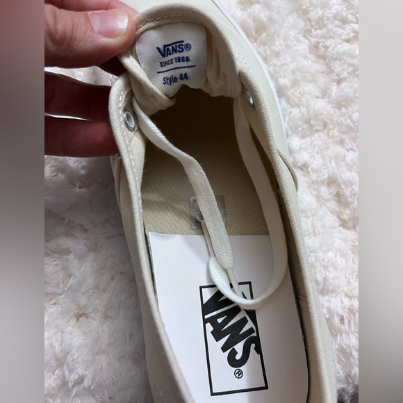 Vans Classics Brooklyn Store Exclusive - Picture 4 of 5